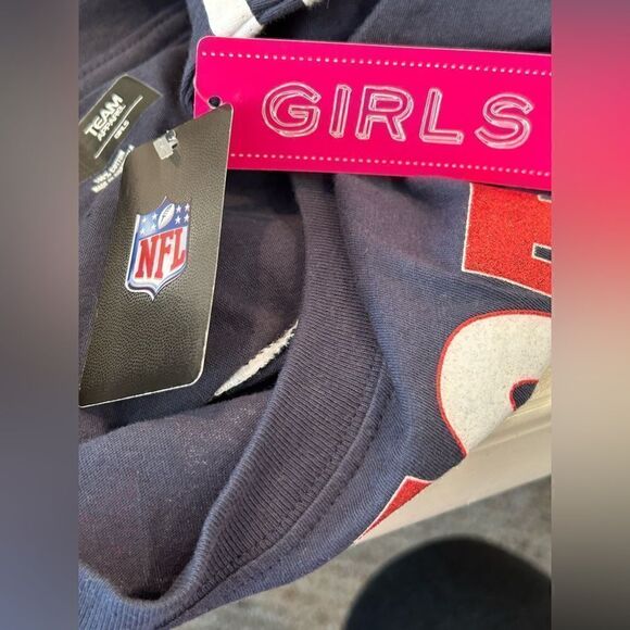 New England Patriots Shirt NFL Team Apparel Glitter NWT Girls 7/8 - Picture 4 of 5